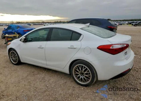 2015 Kia Forte Ex z USA, uszkodzony, nr VIN KNAFX4A83F5329270